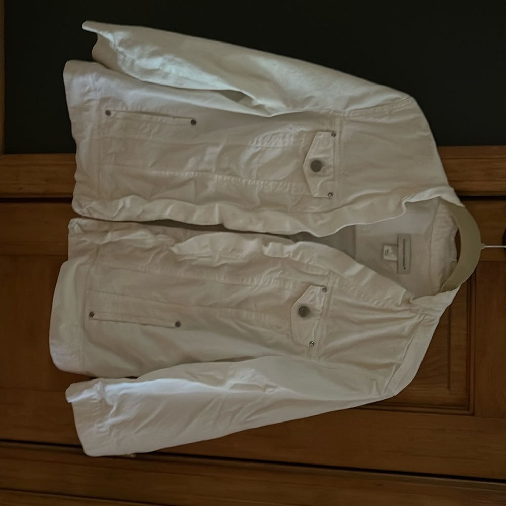 Christopher and banks white jacket 3/4 sleeve size large